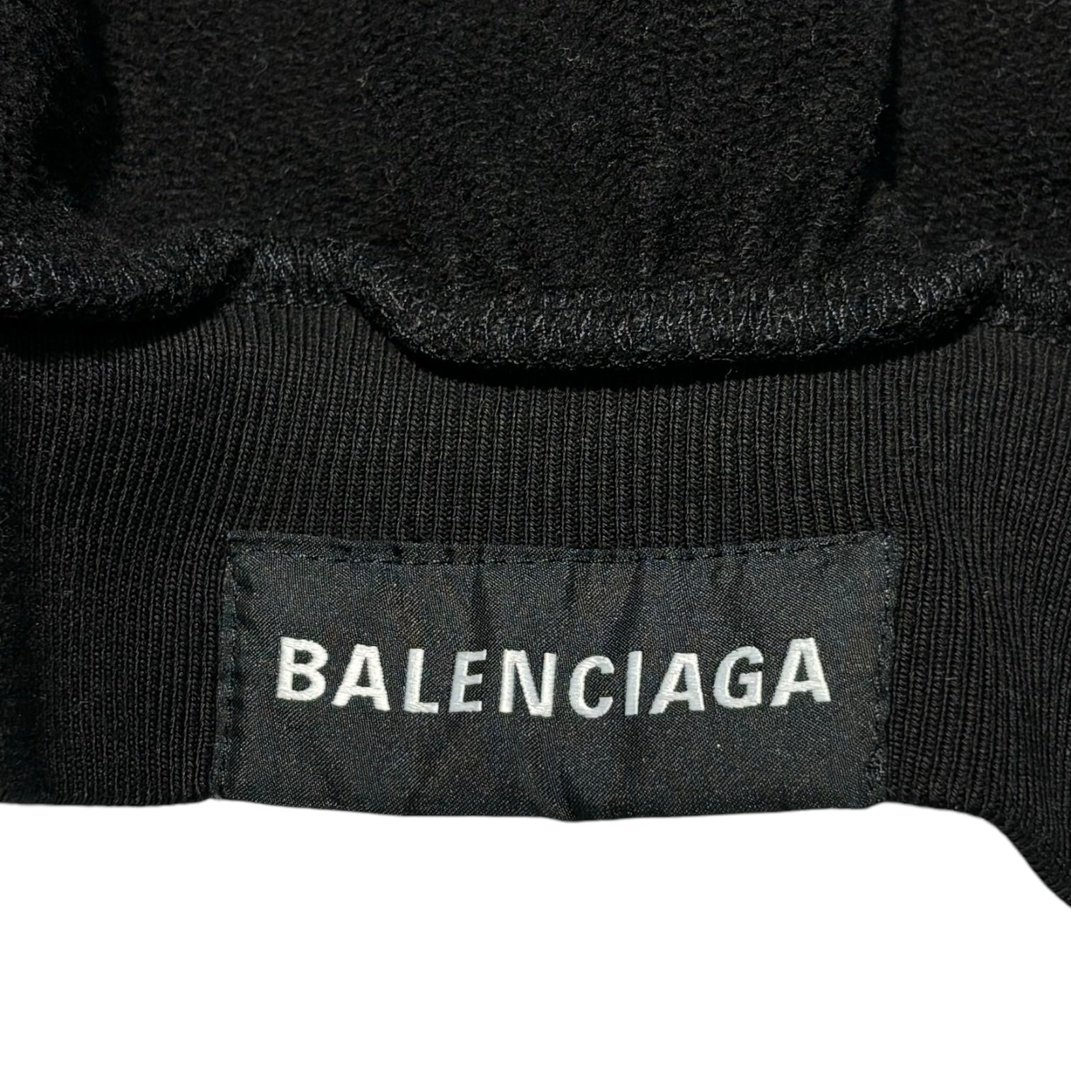 BALENCIAGA(バレンシアガ) Tab Worn-out Zip-up Hoodie ショート丈 ロゴ ジップ アップ フーディ JP57  2021 03084 S ブラック パーカー