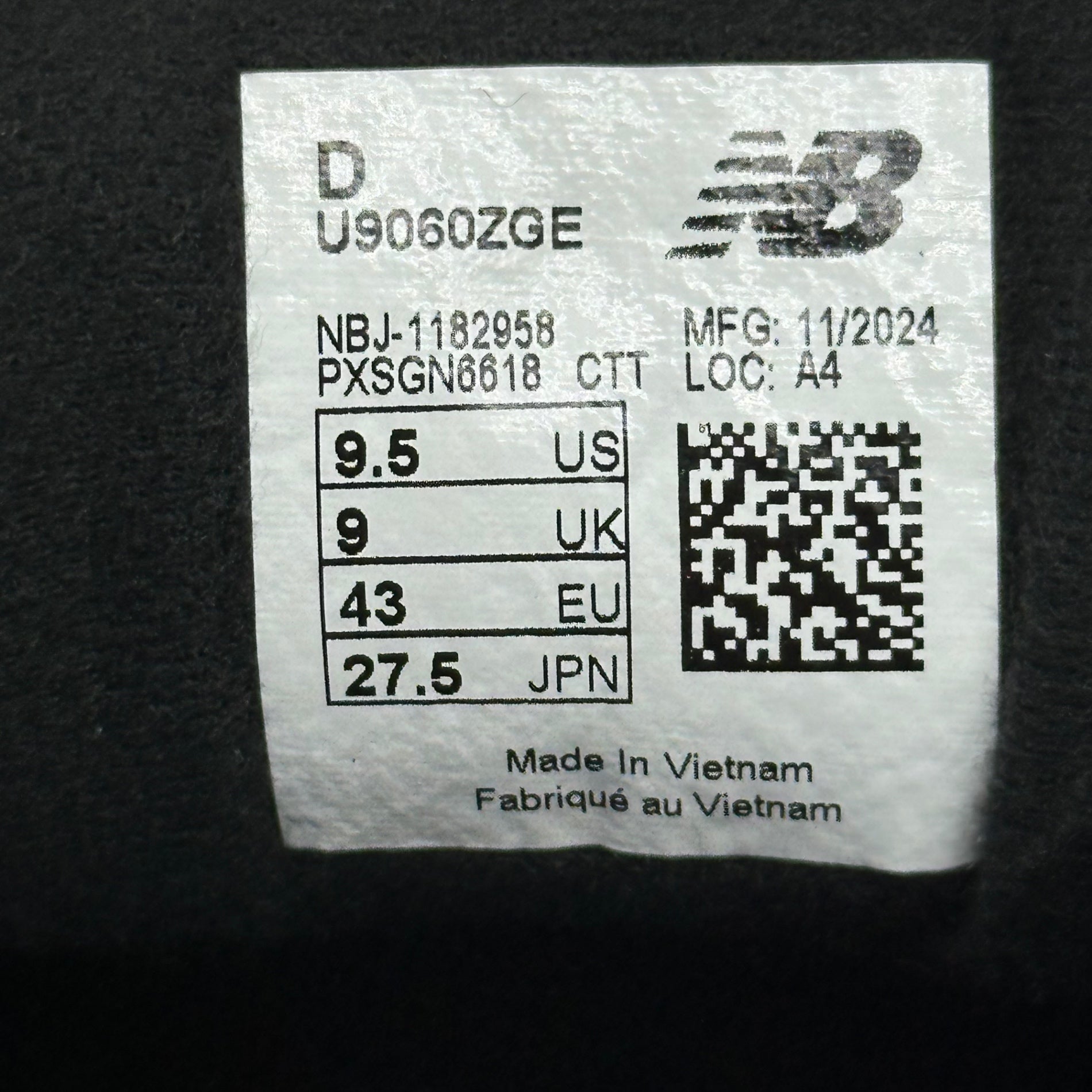 NEW BALANCE(ニューバランス) U9060ZGE ローカットスニーカー U9060ZGE 27.5cm ブラック