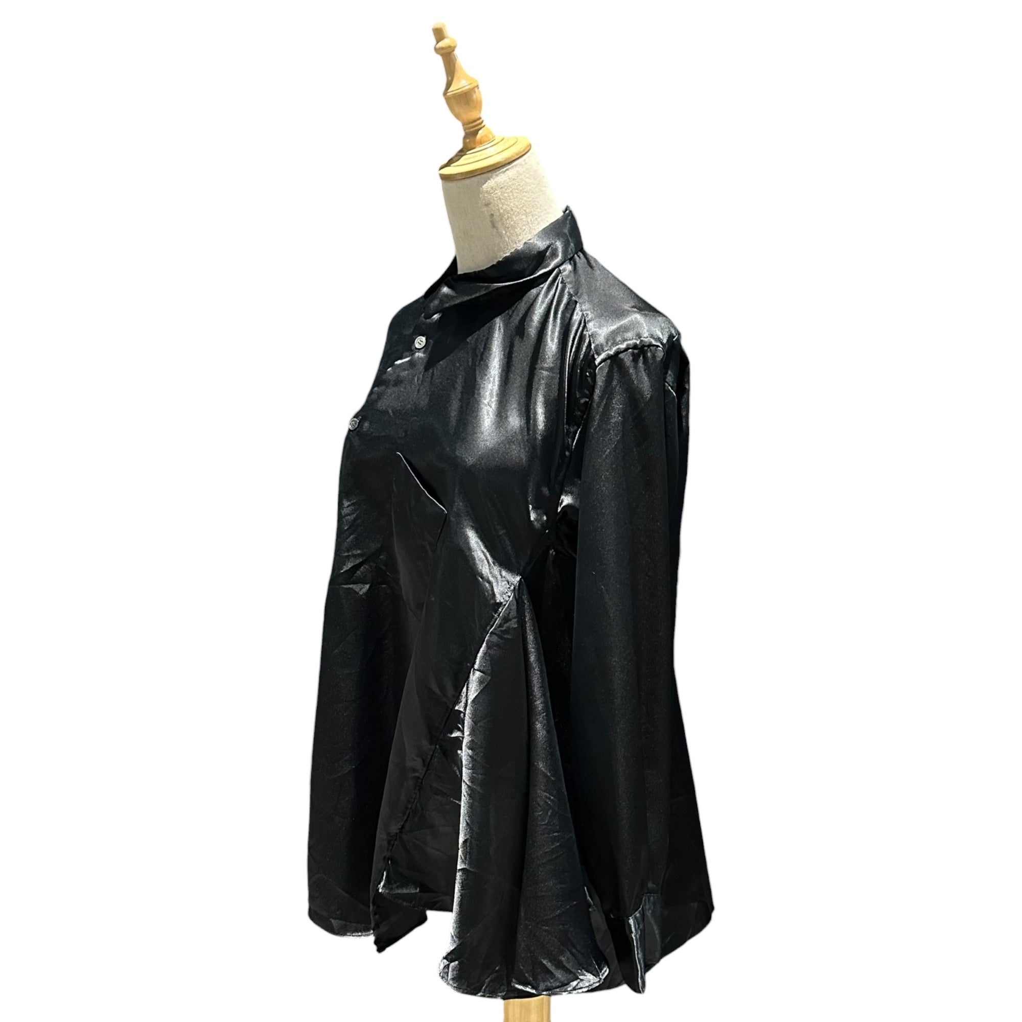 COMME des GARCONS(コムデギャルソン) 2026SS Twisted Polyester Blouse ポリエステル 捻じれ ブラウス GQ-B020 XS ブラック AD2025