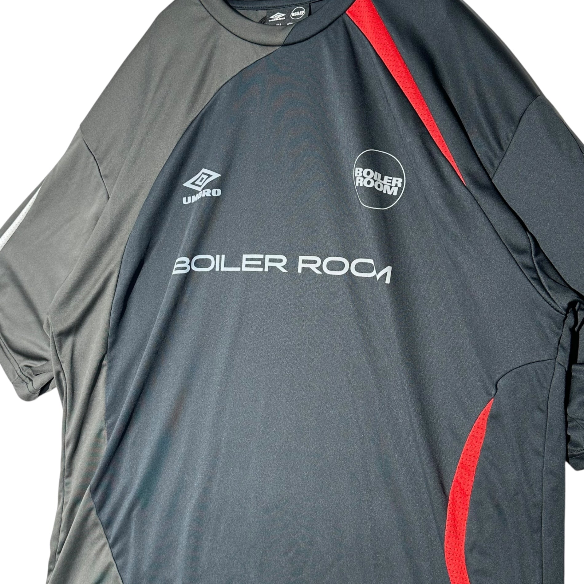 BOILER ROOM × UMBRO(ボイラールーム × アンブロ) Football Top Game Shirt フットボール トップ ゲームシャツ XL ブラック×グレー×レッド