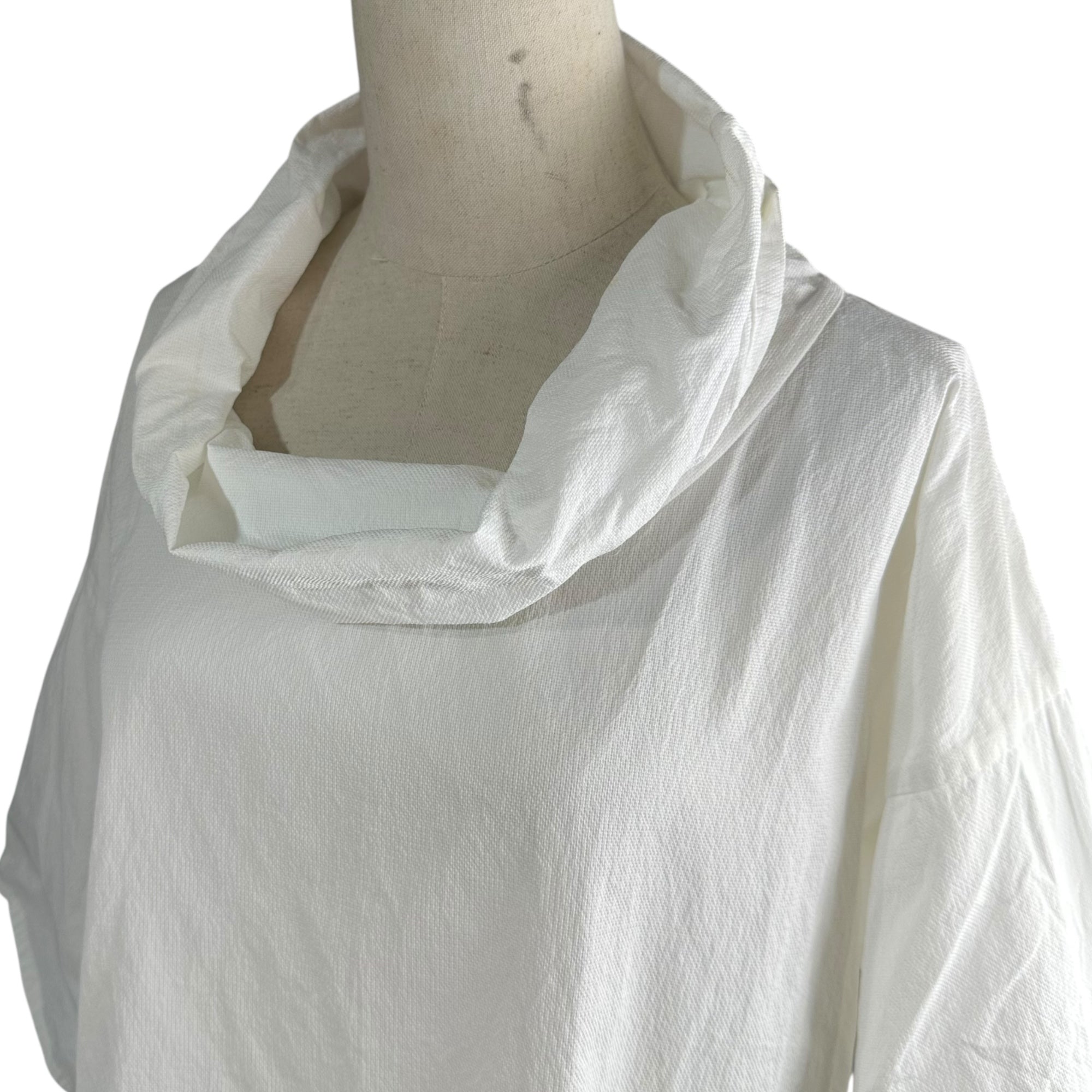 ISSEY MIYAKE(イッセイミヤケ) High neck half sleeve pullover cut and sew ハイネック ハーフ スリーブ プルオーバー カットソー IM92FJ501 2(M程度) ホワイト