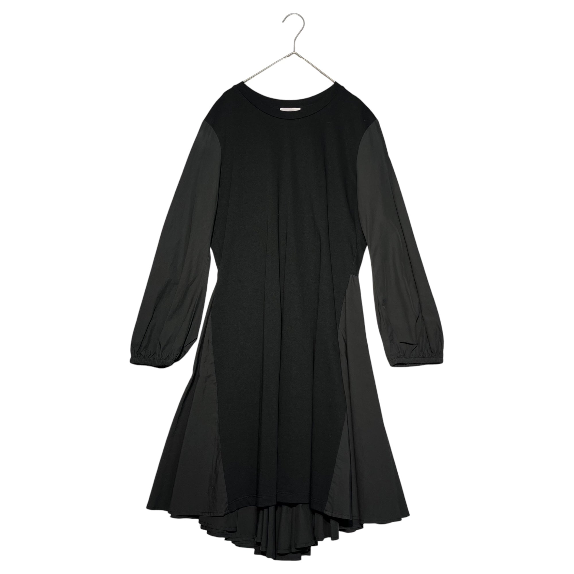 MONCLER(モンクレール) ABITO  Logo patch nylon switching flare dress ロゴ ワッペン ナイロン 切替 フレア ワンピース E10938551900 M ブラック ひざ丈 長袖