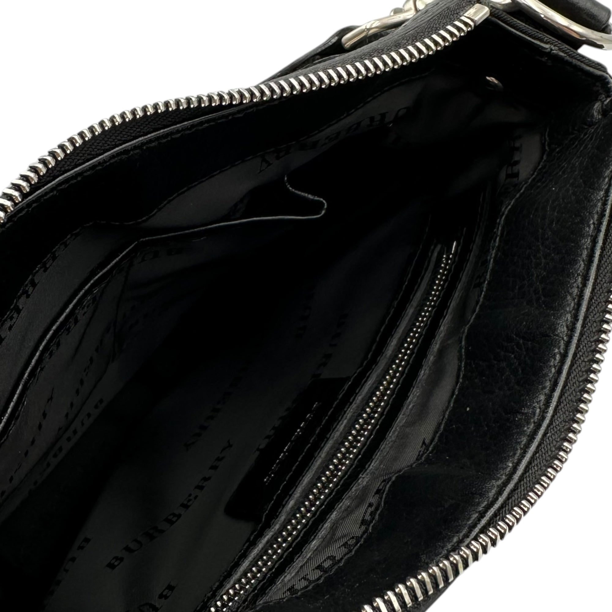 ヴィンテージ  バーバリー　レザー　ショルダーバッグ　内側　ノヴァチェック BURBERRY バーバリー ショルダーバック ノバチェック バッグ レザー