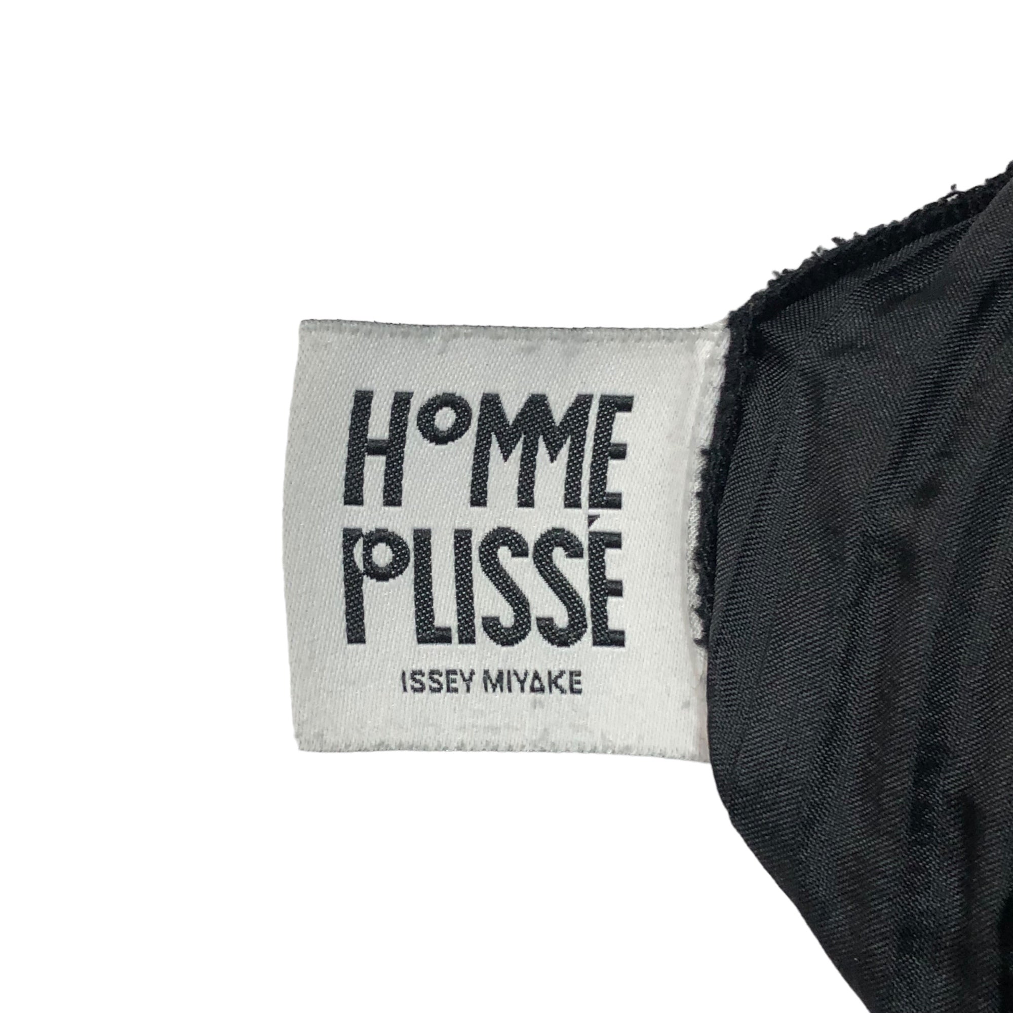 HOMME PLISSE ISSEY MIYAKE(オムプリッセイッセイミヤケ) BASIC pleated tapered pants ベ