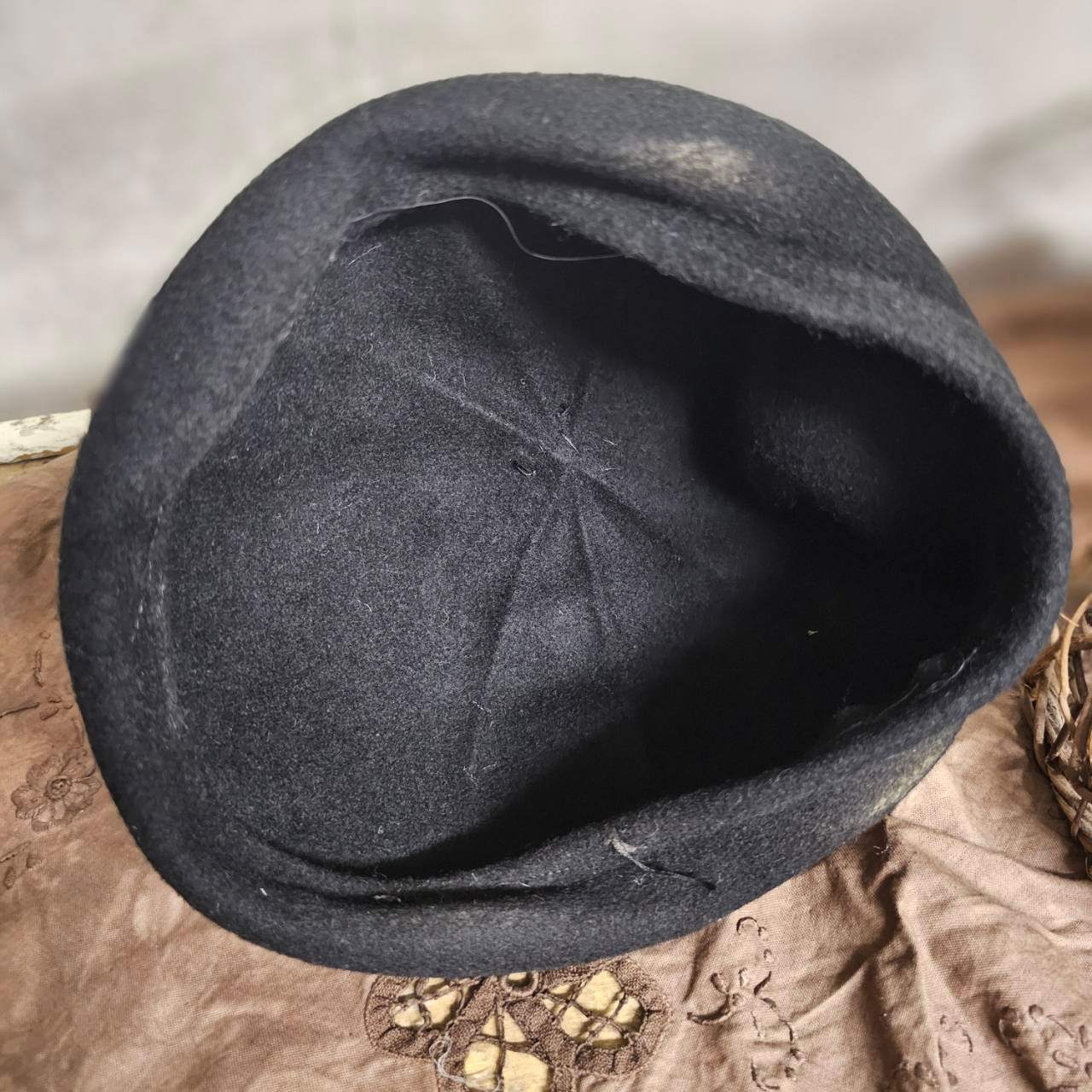 Euro vintage(ヨーロッパヴィンテージ) big ribbon design felt black beret 大きなリボンデザイン付きブラックフェルトベレー帽 ブラック