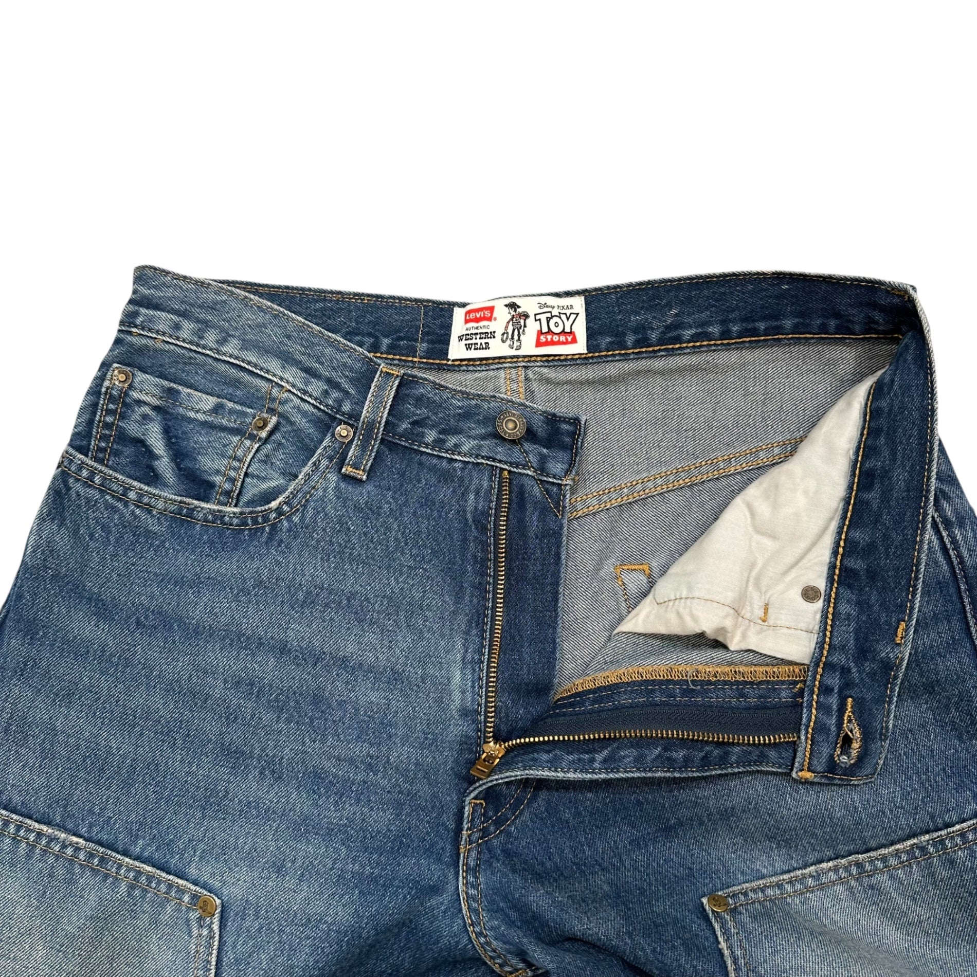 Levi's × Toy Story(リーバイス × トイストーリー) Western Flare Jeans コラボ ウエスタン フレア ジーンズ デニム パンツ PC9-0034A-0000 32 ライトインディゴ