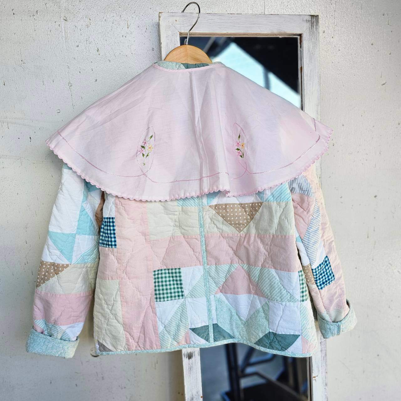 VINTAGE(ヴィンテージ) flower embroidery and lace collar pink 花刺繡とレースのペールピンクなつけ襟 ピンク