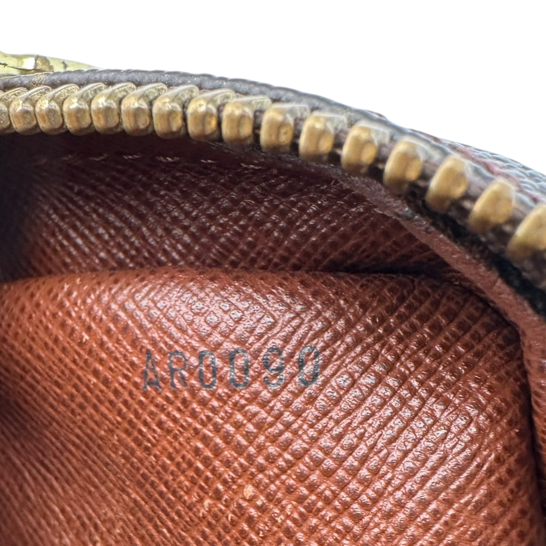 LOUIS VUITTON(ルイヴィトン) 2000's Amazon Monogram Shoulder Pouch アマゾン モノグラム ショルダー ポーチ バッグ M45236 ブラウン 製造番号：AR0090