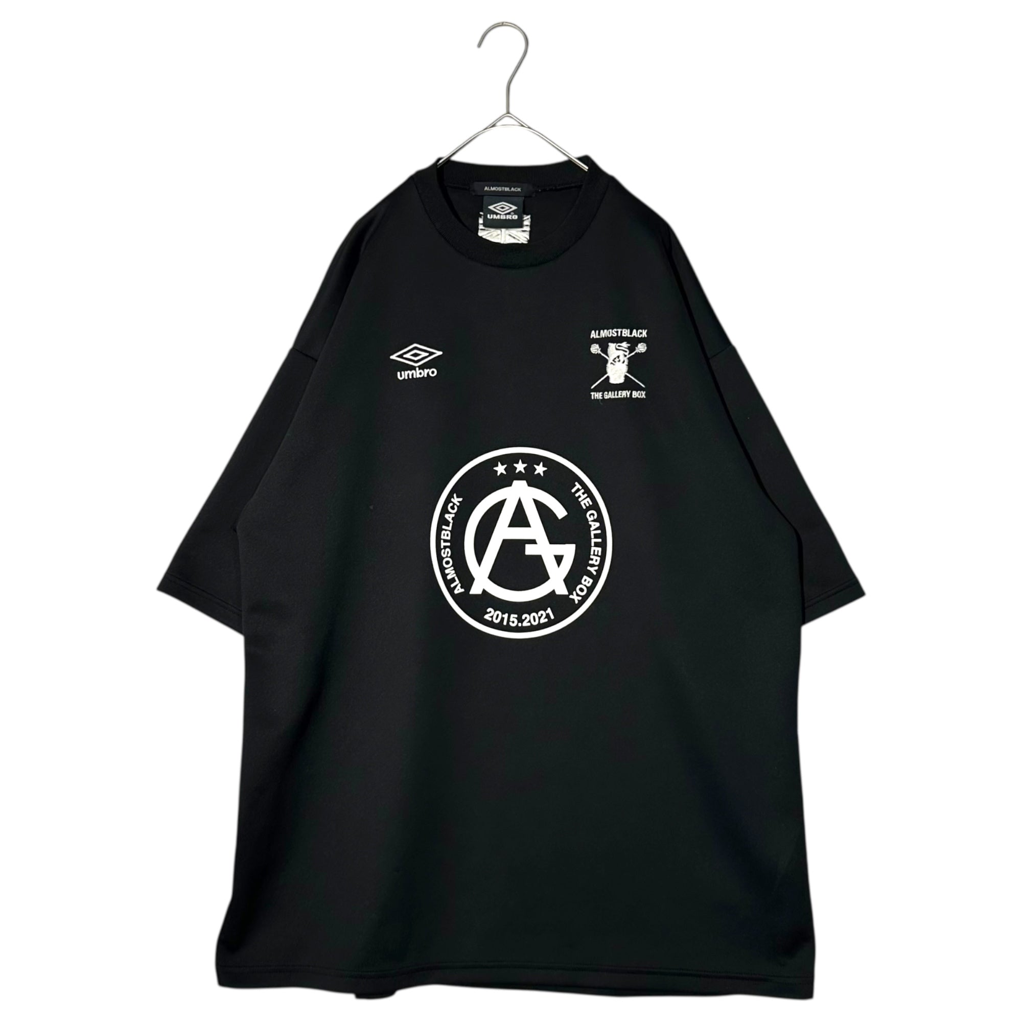 UMBRO × ALMOSTBLACK × THE GALLERY BOX(アンブロ × オールモストブラック × ザ ギャラリー ボックス) 22AW Triple collaboration game shirt T-shirt トリプル コラボ ゲームシャツ Tシャツ 22AW-CS11 3(L程度) ブラック×ホワイト