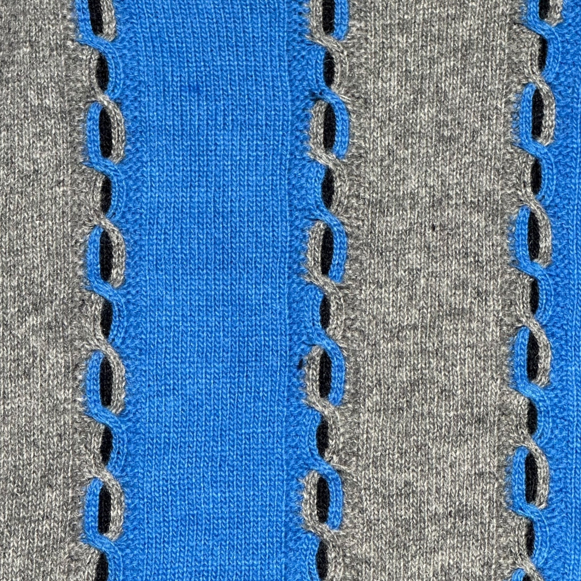 COMME des GARCONS HOMME PLUS(コムデギャルソンオムプリュス) 00AW ”Docking Rock” V-neck Two-Tone Wool Knit ドッキングロック期 Vネック バイカラー ウール ニット PN-040420 表記無(M程度) ブルー×グレー AD2000 00's