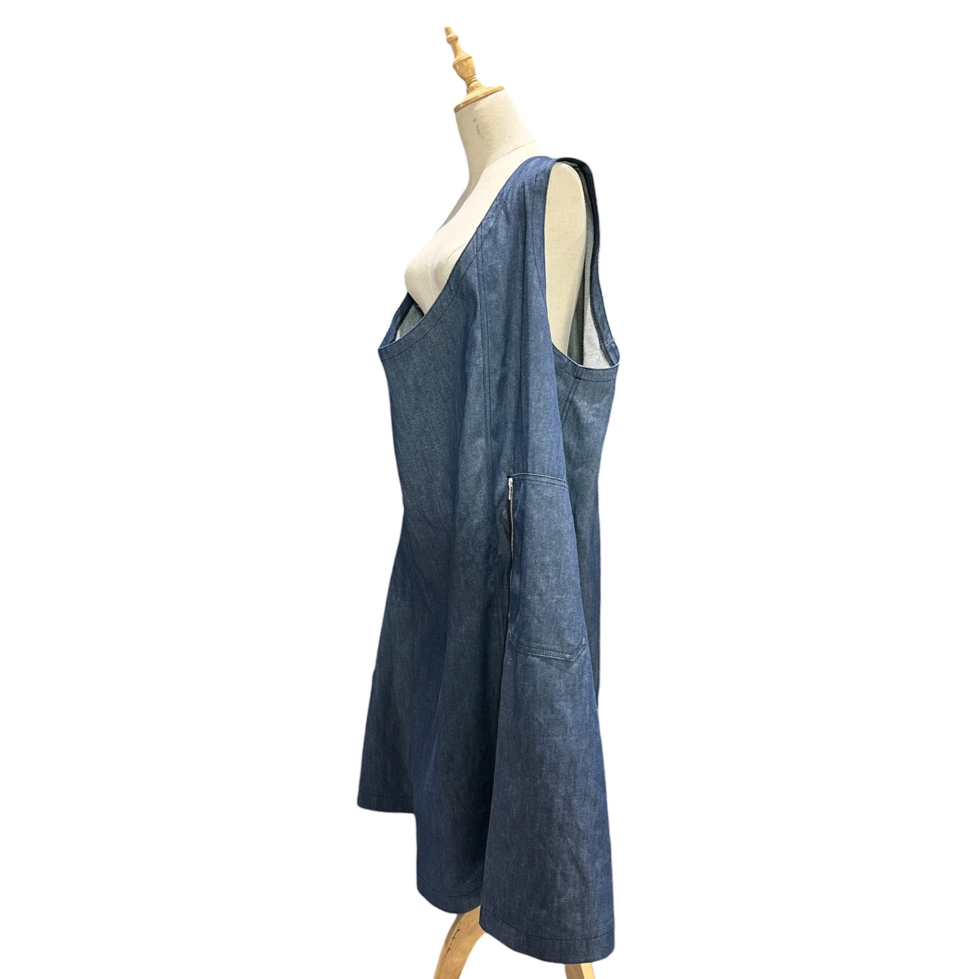 BLACK COMME des GARCONS(ブラックコムデギャルソン) 2026SS Sleeveless denim dress ノースリーブ デニム ワンピース 1Q-A007 XS インディゴ AD2025