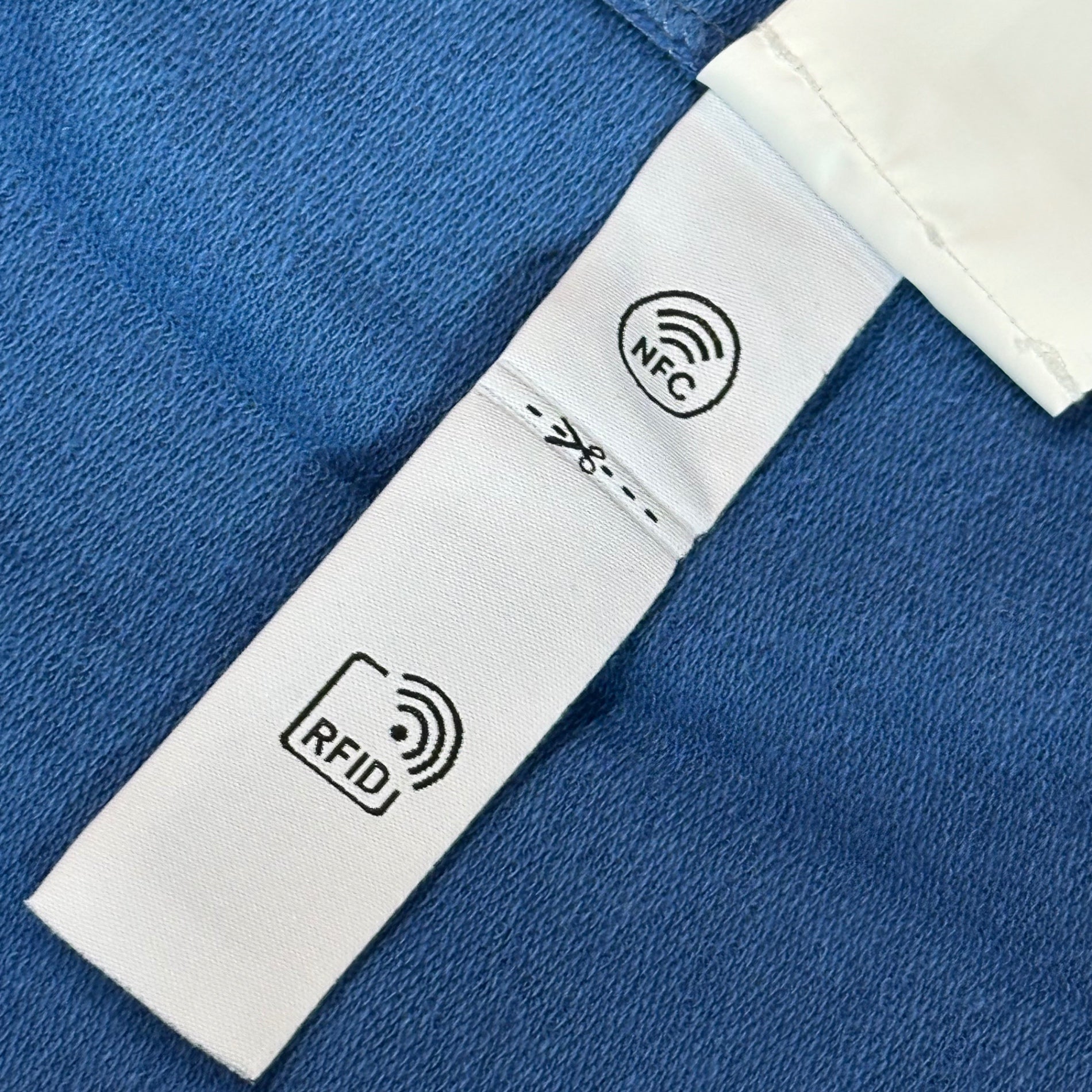 STONE ISLAND(ストーンアイランド) 24AW Stellina Zip-up Hoodie ステルリーナ ジップアップ パーカー 8115622G5 XL ブルー ロゴ 刺繍