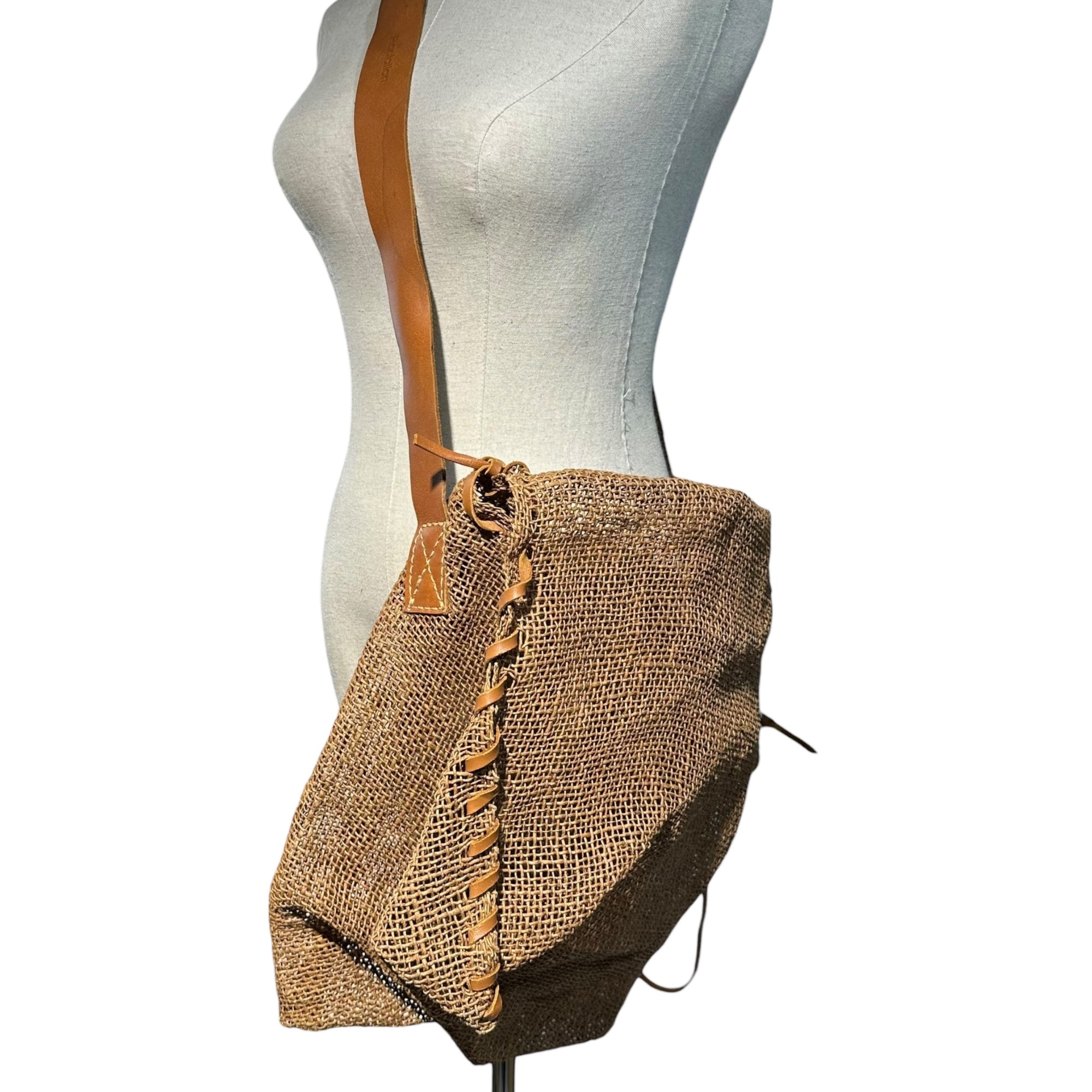 plantation(プランテーション) 80's Linen Straw Triangle Shoulder Bag リネン ストロー トライアングル ショルダー バッグ PP41087 ブラウン