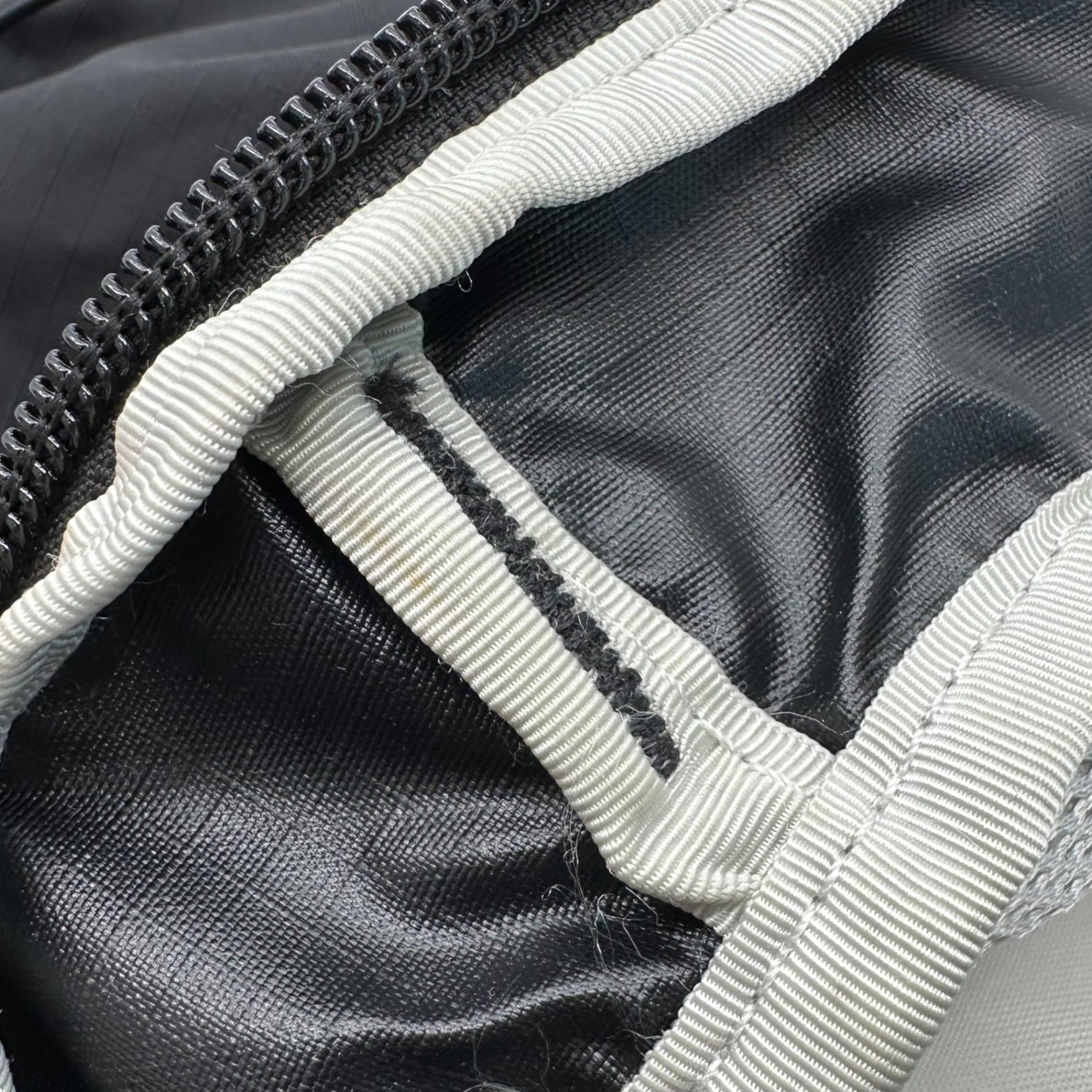 THE NORTH FACE(ノースフェイス) BOREALIS SLING BAG ボレアリス スリング バッグ ポーチ NF0A52UP ブラック