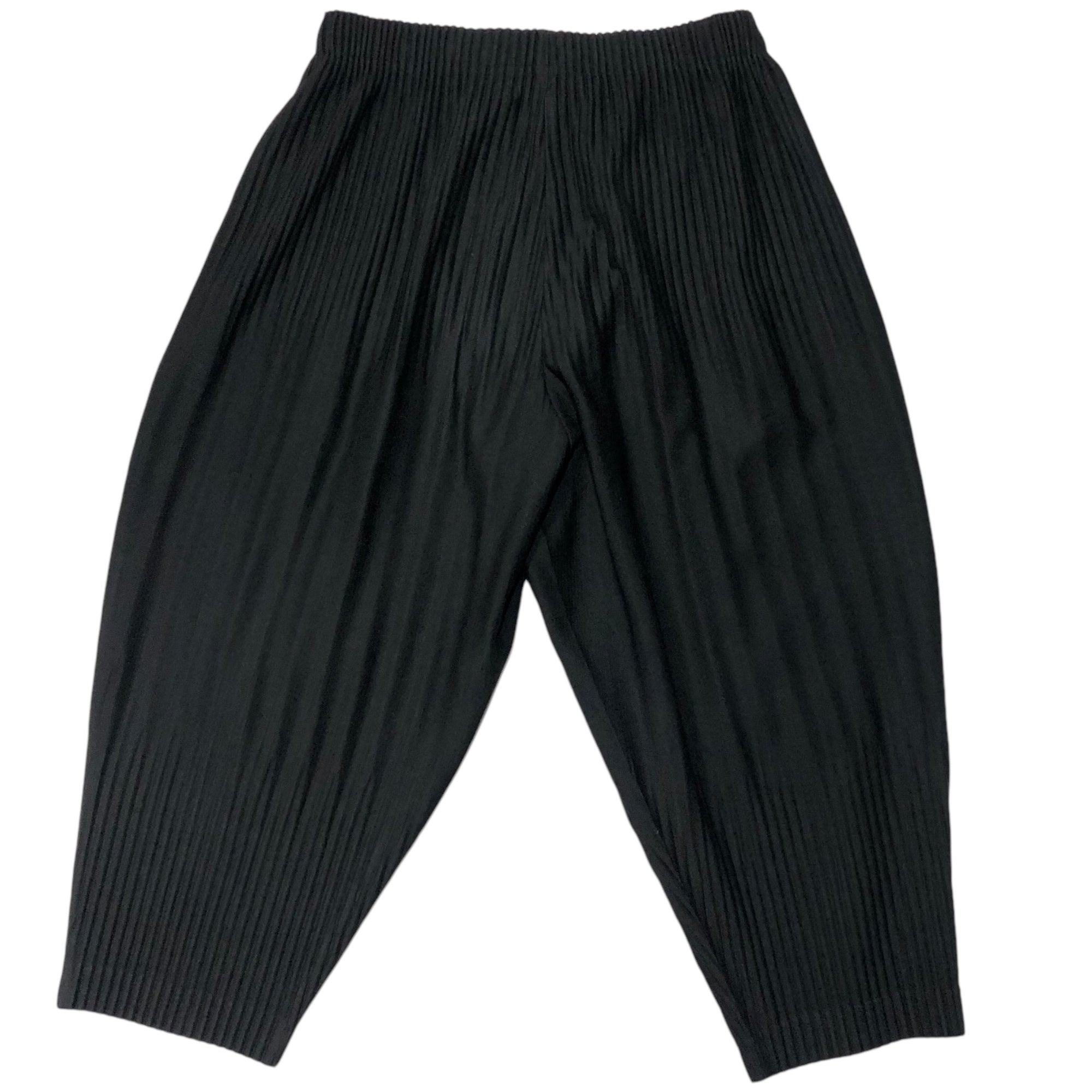 HOMME PLISSE ISSEY MIYAKE(オムプリッセイッセイミヤケ) BASIC pleated tapered pants ベーシック プリーツ テーパード パンツ HP55JF153 2(M) ブラック