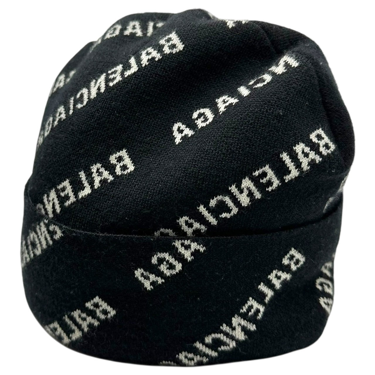 BALENCIAGA(バレンシアガ) Logo All-Over Print Beanie ロゴ 総柄 ビーニー 719580 ブラック×ホワイト
