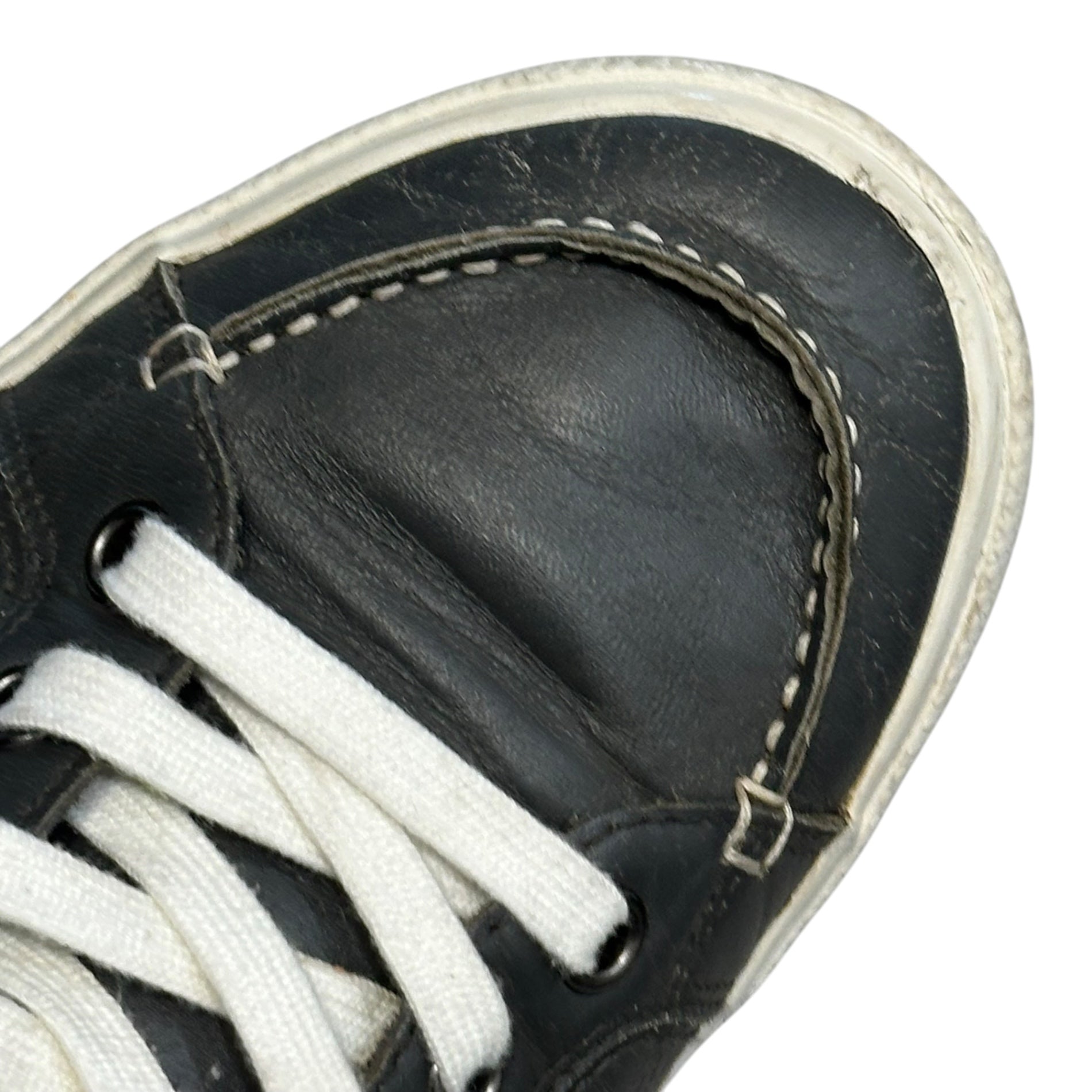PRADA プラダ 本革 ハイカットスニーカー  EU8 PRADA(プラダ) High-Top Leather Sneakers with Heel Triangle Logo
