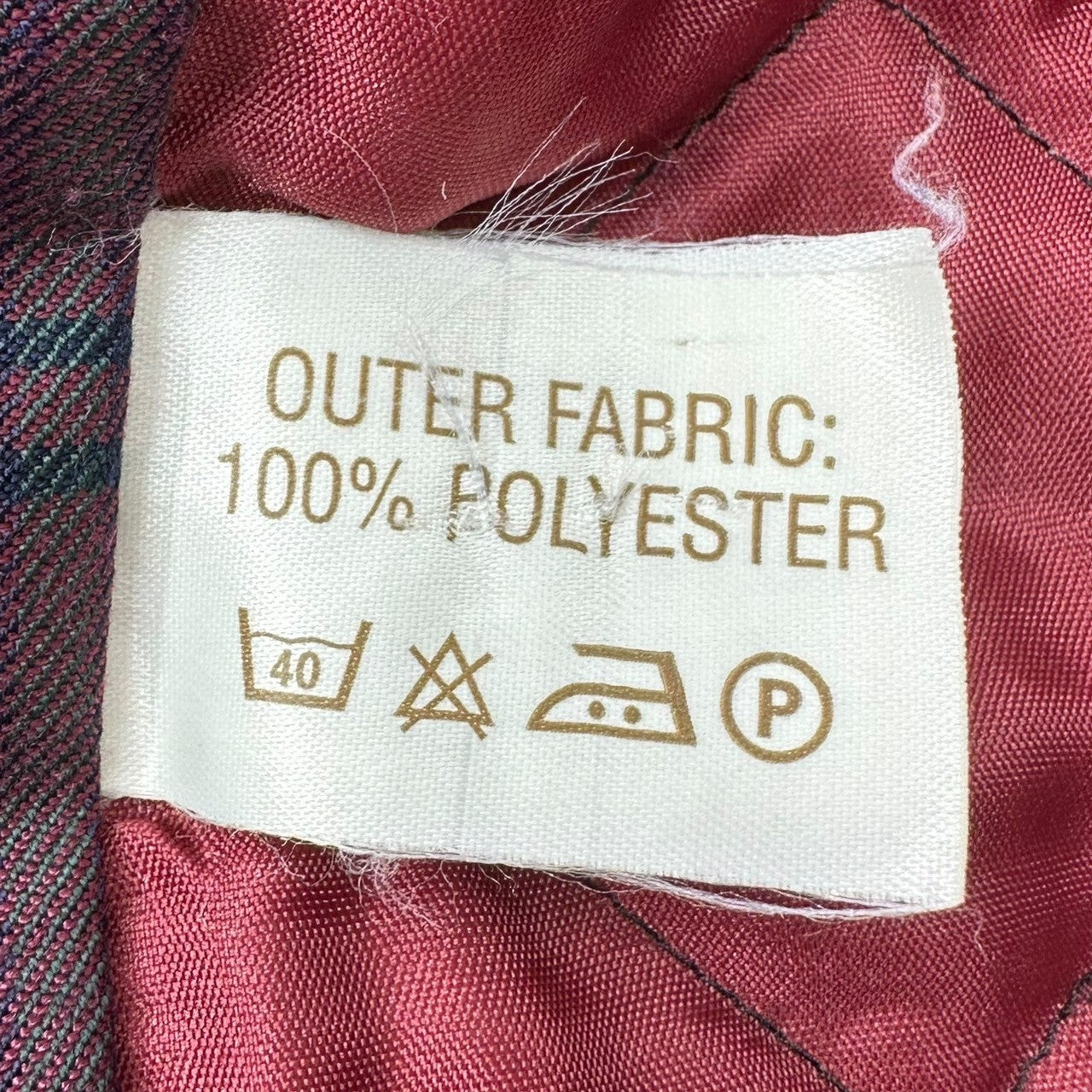 Traditional Weatherwear(トラディショナル ウェザーウェア) Scottish made quilted jacket スコットランド製 キルティング ジャケット 38(大き目) レッド