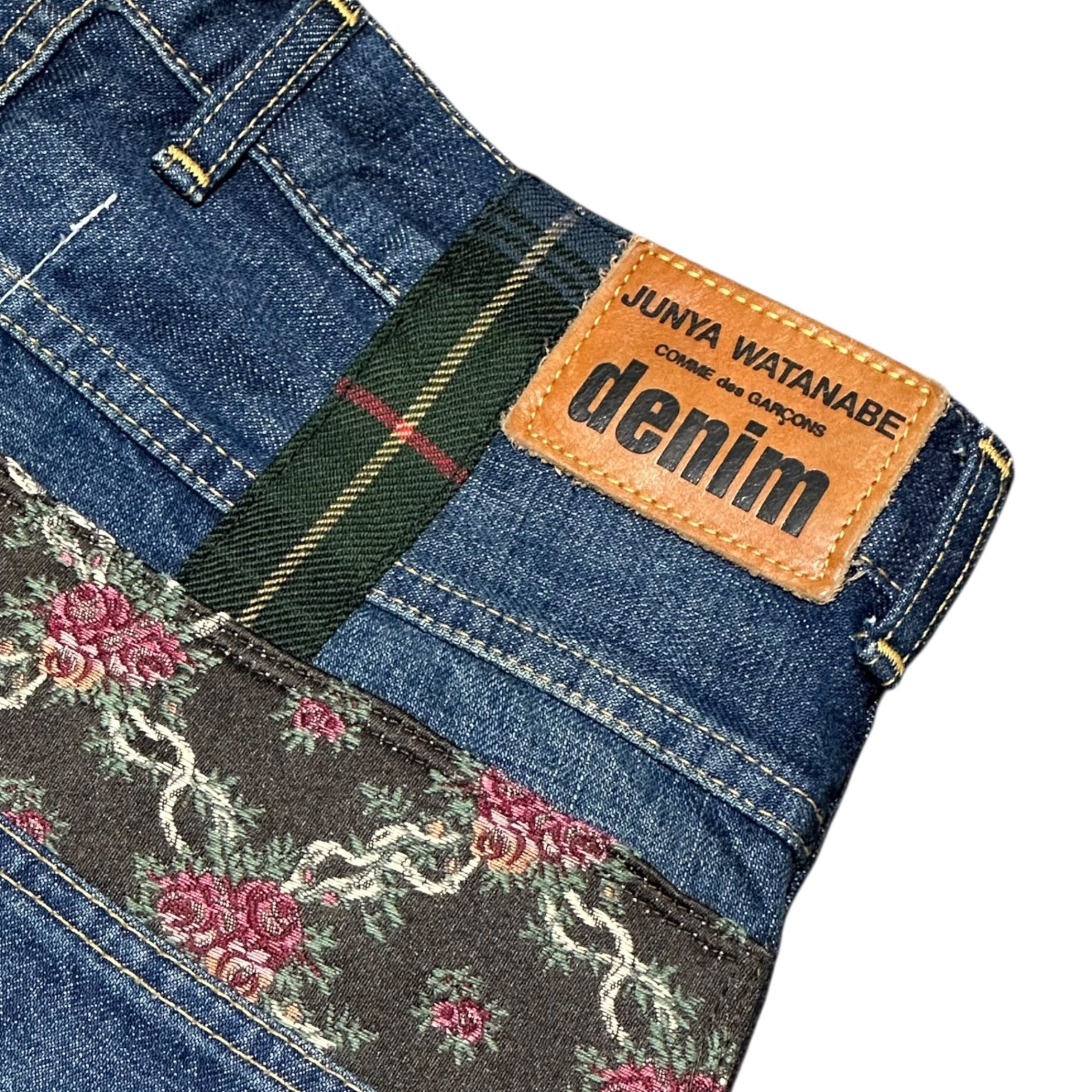 COMME des GARCONS JUNYA WATANABE(コムデギャルソンジュンヤワタナベ)  17AW Mixed-material patchwork tapered denim pants 異素材 パッチワーク テーパード デニム パンツ XT-P009 S インディゴ×マルチカラー AD2017