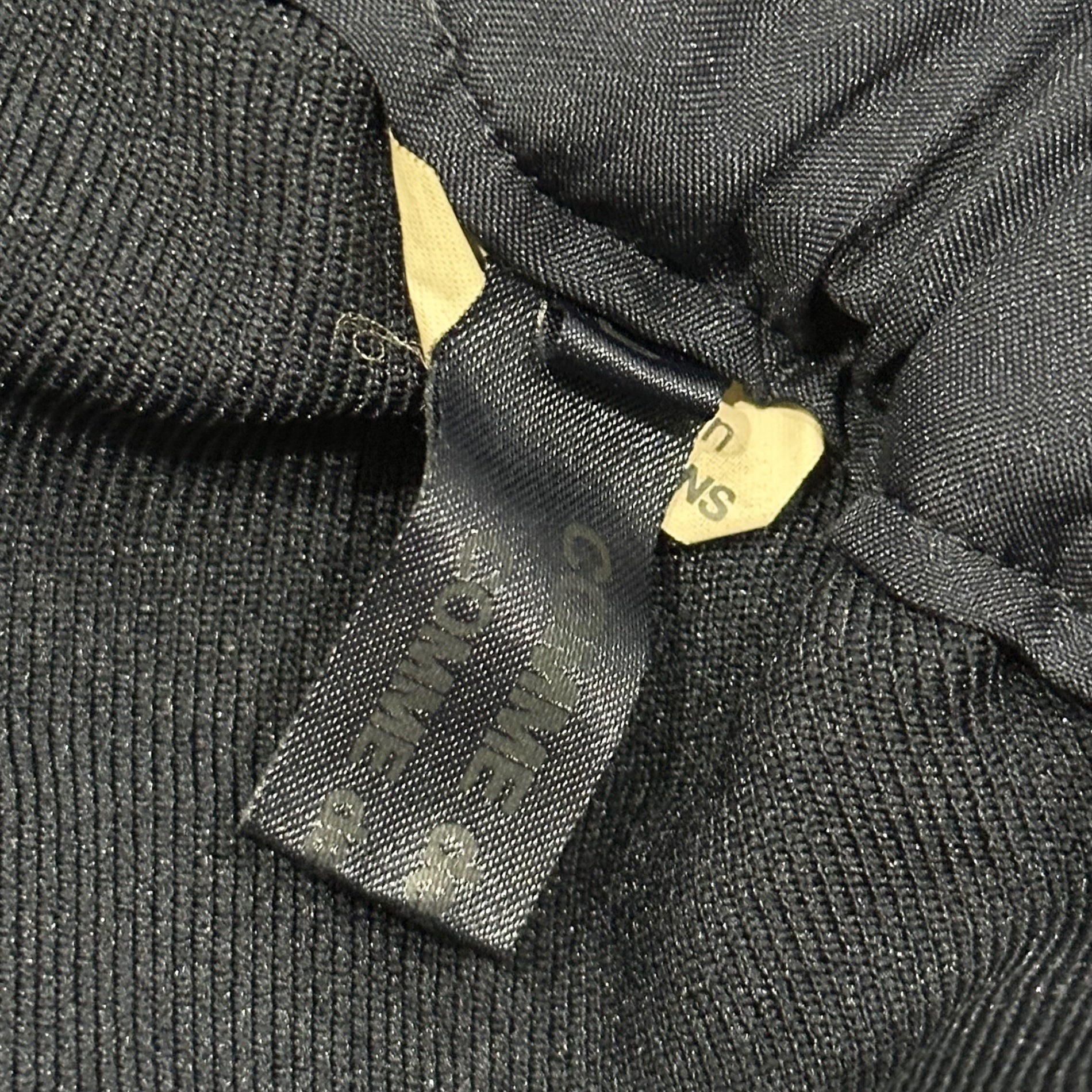 COMME des GARCONS COMME des GARCONS(コムデギャルソンコムデギャルソン) 23SS Polyester Shrink-Resistant Wide Skirt with Raw-Edge Hem and Contrast Panel ポリ縮絨 裾 切りっぱなし切替 ワイド スカート RK-S009 S ブラック AD2022