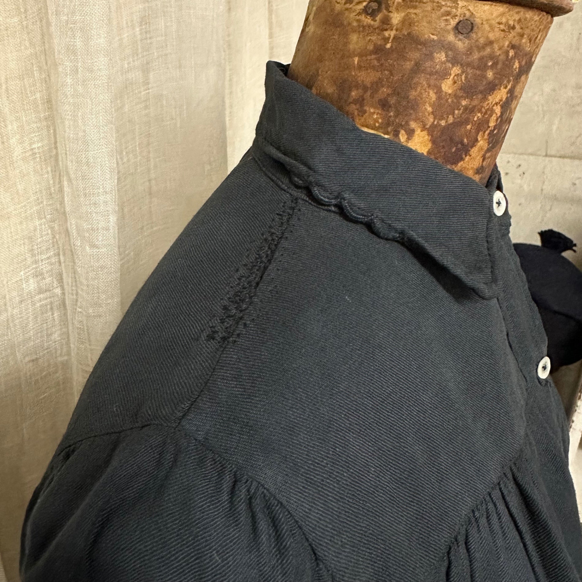 Euro Vintage(ヨーロッパヴィンテージ) Slowly_20's cotton gathered shirt dress/コットンギャザーシャツワンピース　後染め加工リメイク 表記なし(Mサイズ程度) ブラック