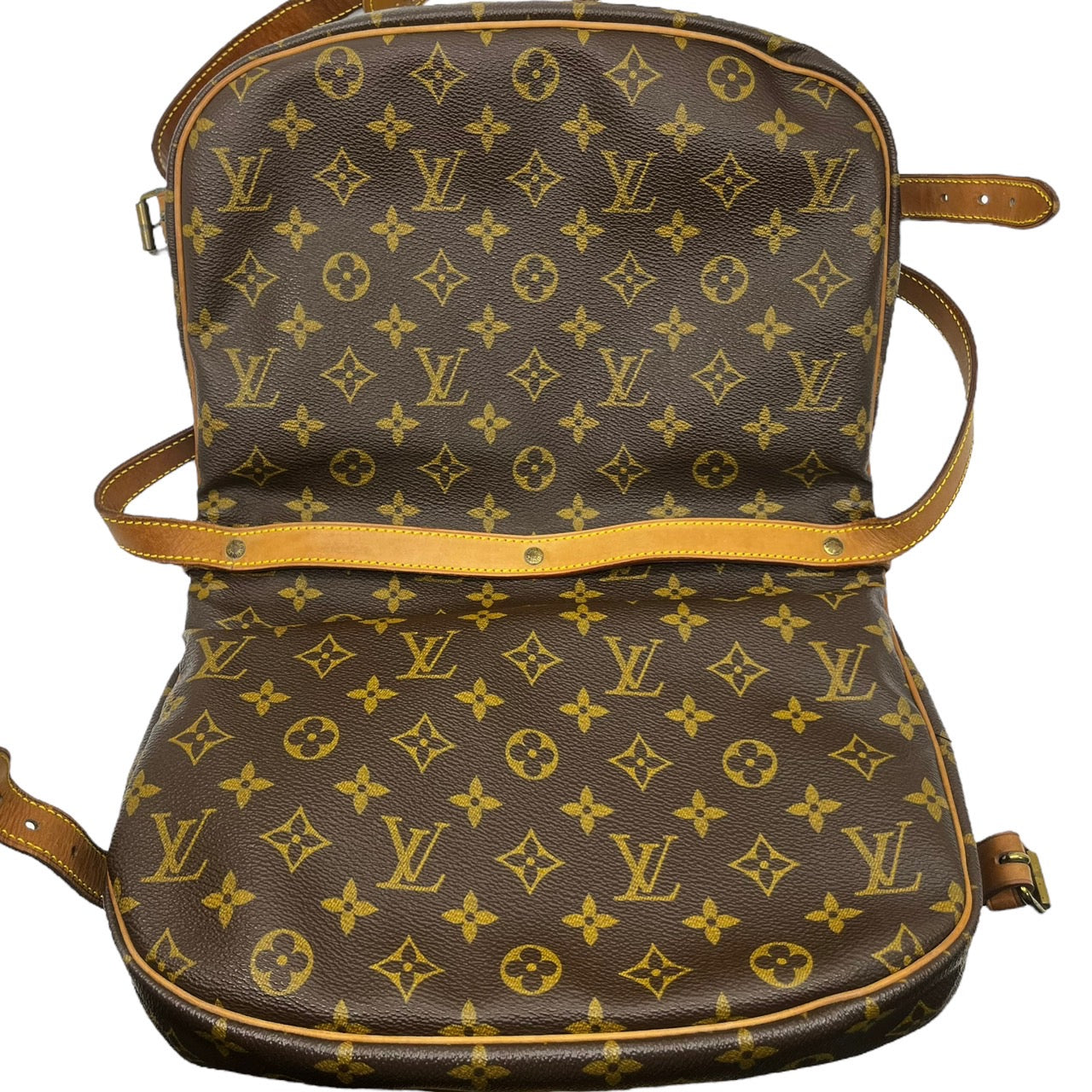 LOUIS VUITTON(ルイヴィトン) 89's Saumur30 ソミュール30 80年代 ヴィンテージ ショルダーバッグ M42256  ブラウン 製造番号：AR8904 ヌメ革ヤケ、薄ヒビ有