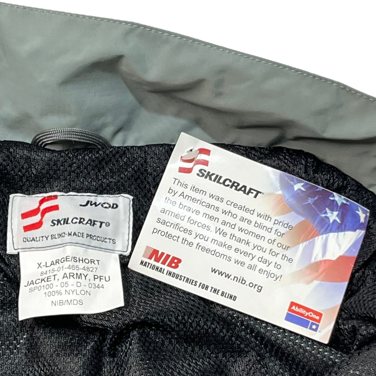 US AMRY(アメリカ軍) TRAINING JACKET/トレーニングジャケット/ナイロンジャケット 8415-01-465-4821 XL グレー